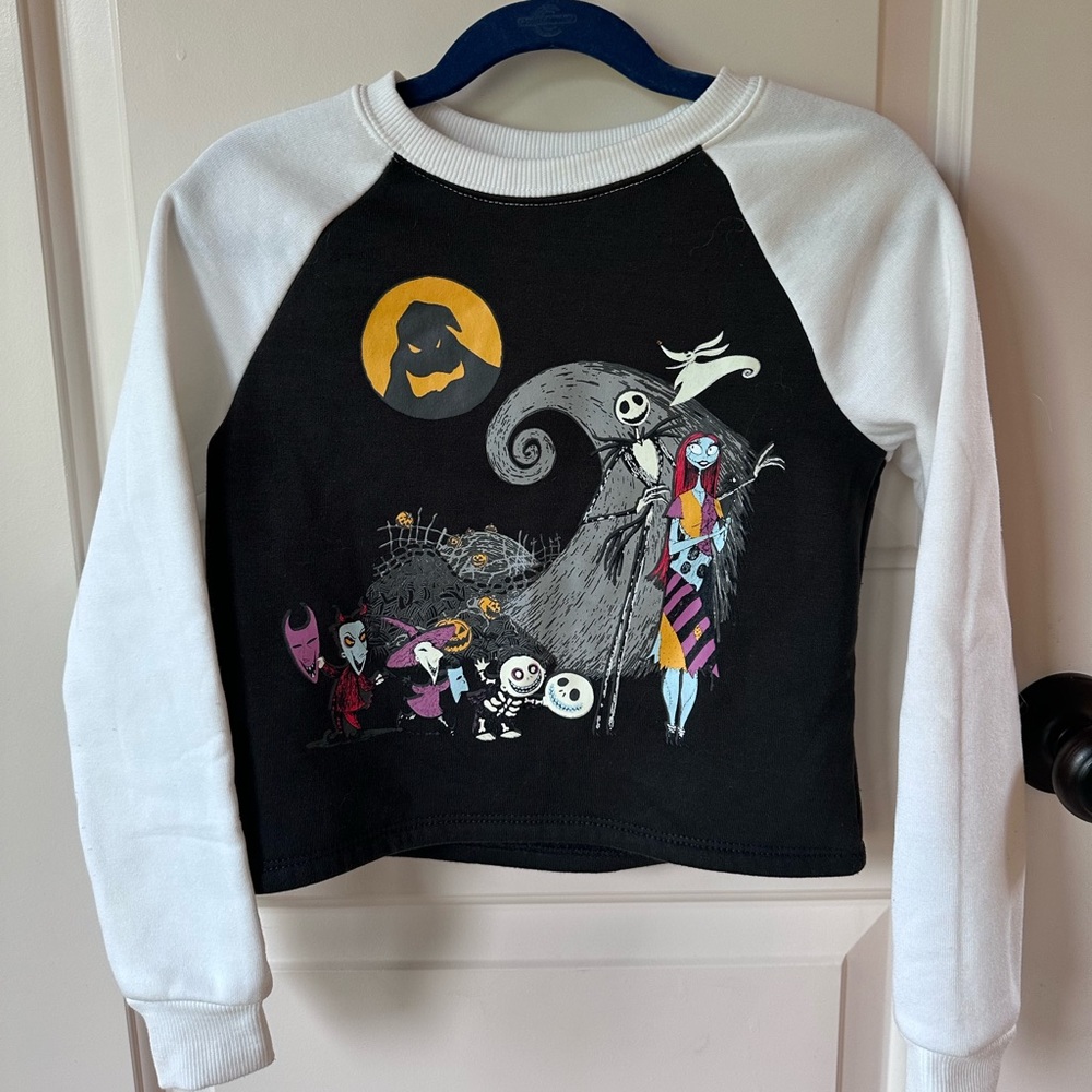 DISNEY Nightmare Before Christmas Sweatshirt